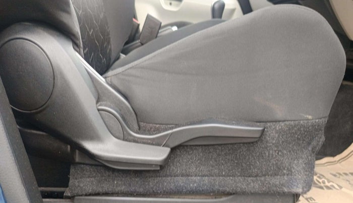 2018 Maruti IGNIS ALPHA 1.2 AMT, Petrol, Automatic, 25,018 km, Driver Side Adjustment Panel