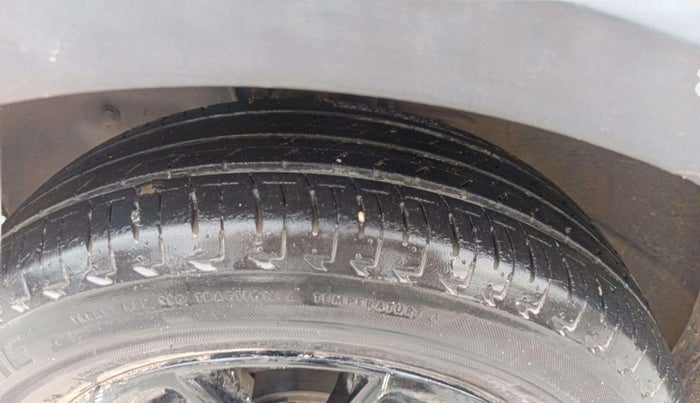 2018 Maruti IGNIS ALPHA 1.2 AMT, Petrol, Automatic, 25,018 km, Left Front Tyre Tread