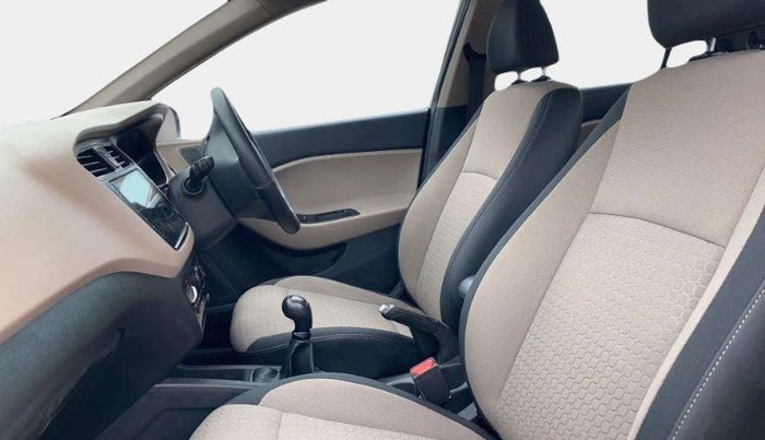 2016 Hyundai Elite i20 MAGNA 1.2, Petrol, Manual, 68,637 km, Right Side Front Door Cabin