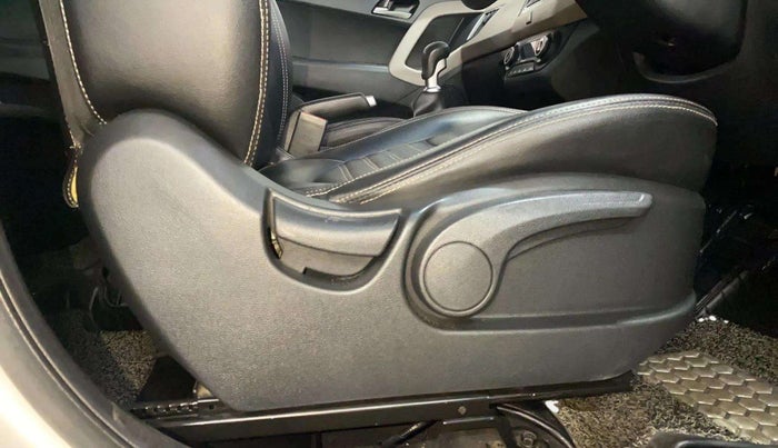 2017 Hyundai Creta SX PLUS 1.6 DIESEL, Diesel, Manual, 79,105 km, Driver Side Adjustment Panel