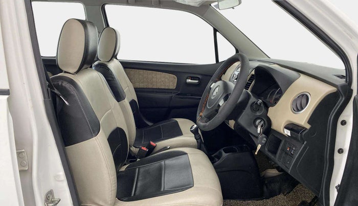2017 Maruti Wagon R 1.0 VXI, Petrol, Manual, 40,648 km, Right Side Front Door Cabin