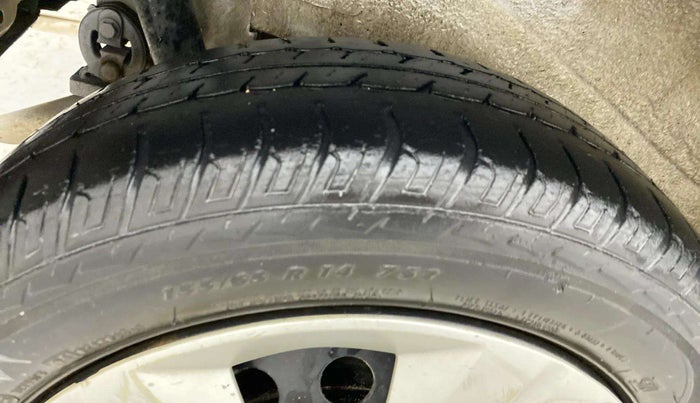 2017 Maruti Wagon R 1.0 VXI, Petrol, Manual, 40,648 km, Right Rear Tyre Tread
