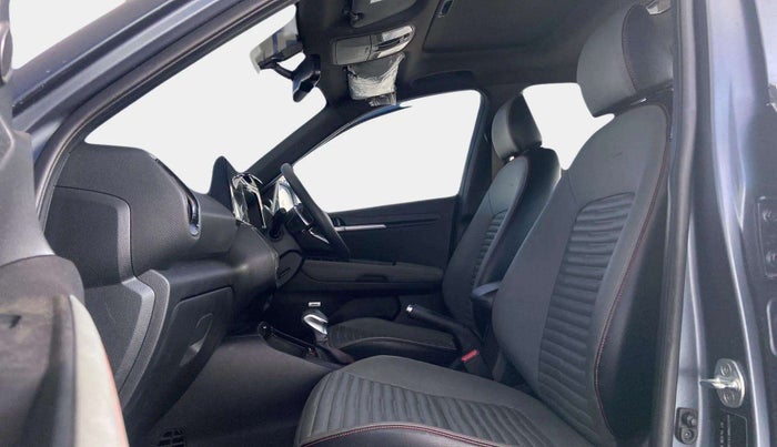 2022 KIA SONET X LINE 1.5 AT, Diesel, Automatic, 47,141 km, Right Side Front Door Cabin