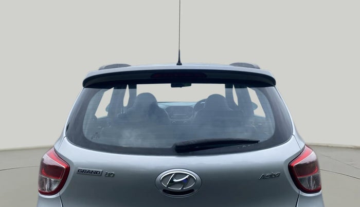 2018 Hyundai Grand i10 ASTA 1.2 KAPPA VTVT, Petrol, Manual, 70,085 km, Rear Windshield