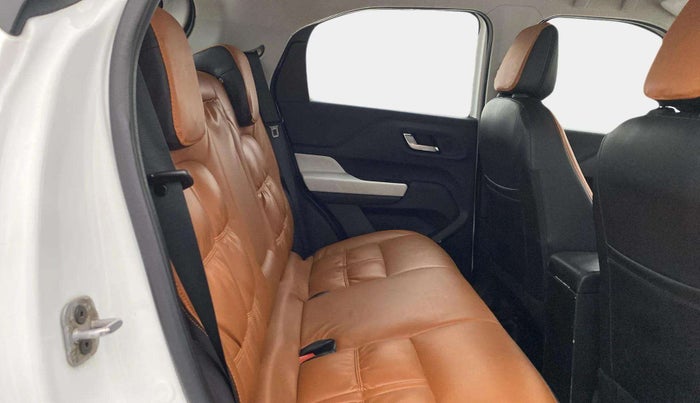 2022 Tata PUNCH CREATIVE  AMT, Petrol, Automatic, 29,239 km, Right Side Rear Door Cabin