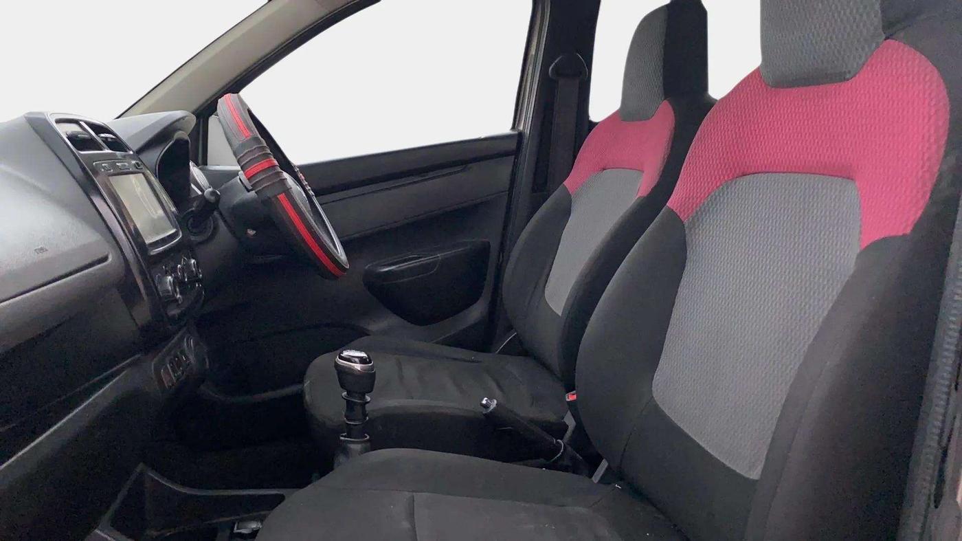 2019 Renault Kwid RXT 1.0 (O), Petrol, Manual, 75,926 km, Right Side Front Door Cabin