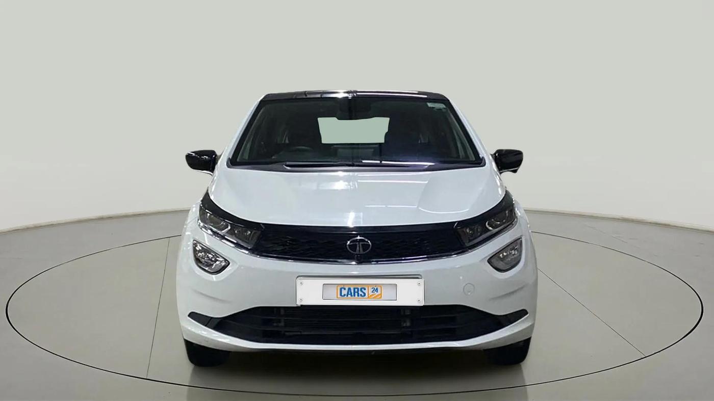 2024 Tata ALTROZ XZ Plus (S) LUX Diese, Diesel, Manual, 12,044 km, Front