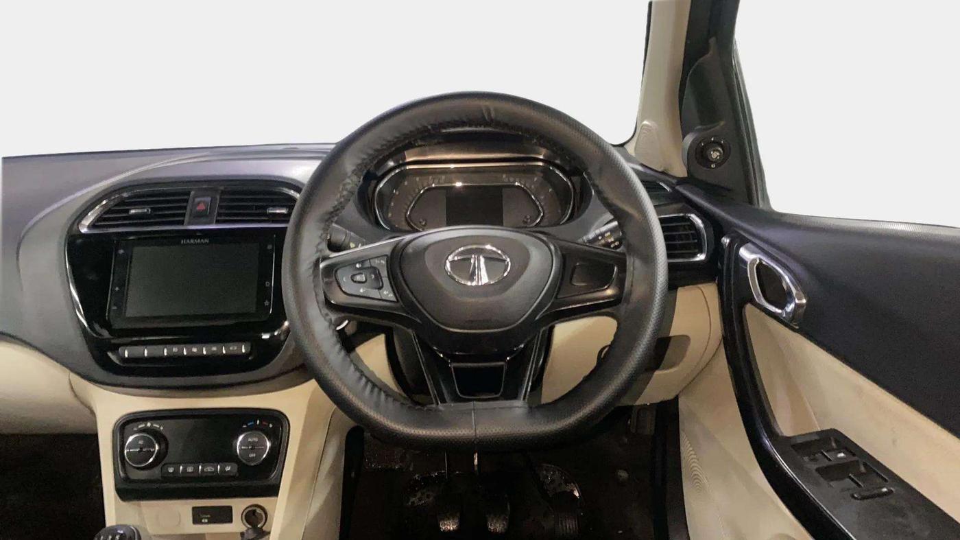 2023 Tata TIGOR XZ PLUS CNG, CNG, Manual, 44,627 km, Steering Wheel Close Up