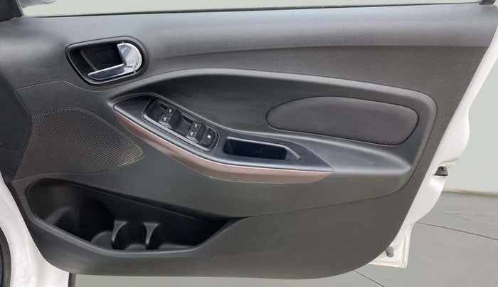 2019 Ford FREESTYLE TITANIUM 1.5 DIESEL, Diesel, Manual, 42,665 km, Driver Side Door Panels Control