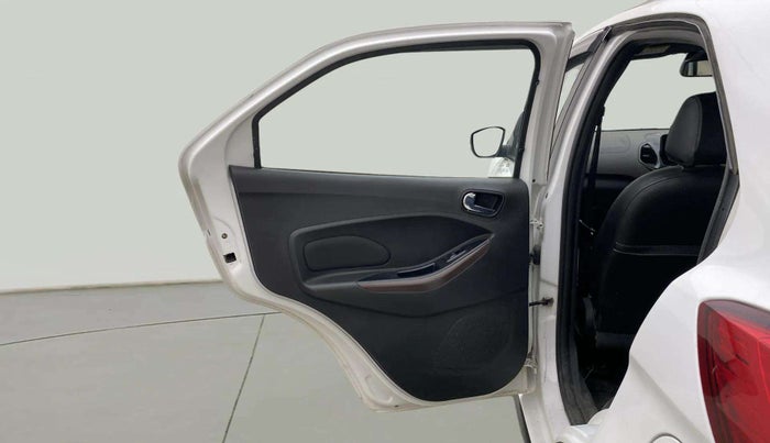 2019 Ford FREESTYLE TITANIUM 1.5 DIESEL, Diesel, Manual, 42,665 km, LHS Rear Door