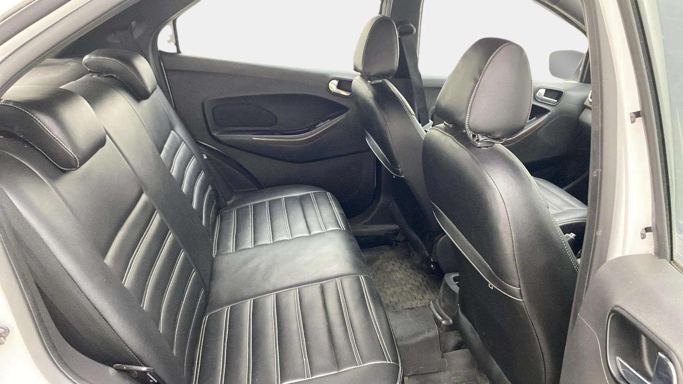 2019 Ford FREESTYLE TITANIUM 1.5 DIESEL, Diesel, Manual, 42,665 km, Right Side Rear Door Cabin