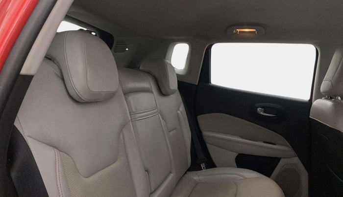 2017 Jeep Compass LIMITED 2.0 DIESEL, Diesel, Manual, 91,983 km, Right Side Rear Door Cabin