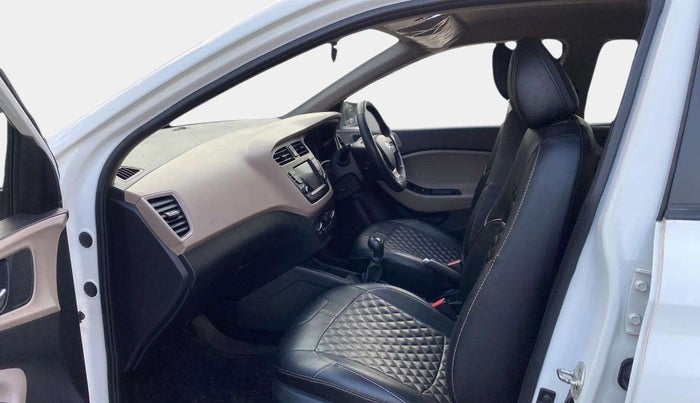2019 Hyundai Elite i20 SPORTZ PLUS 1.2, Petrol, Manual, 41,697 km, Right Side Front Door Cabin