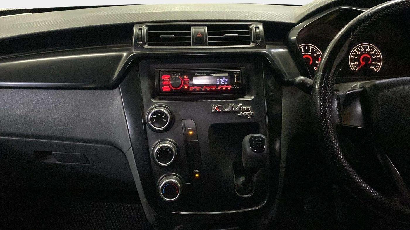 2017 Mahindra KUV 100 NXT K2+ D 6 STR, Diesel, Manual, 93,324 km, Air Conditioner