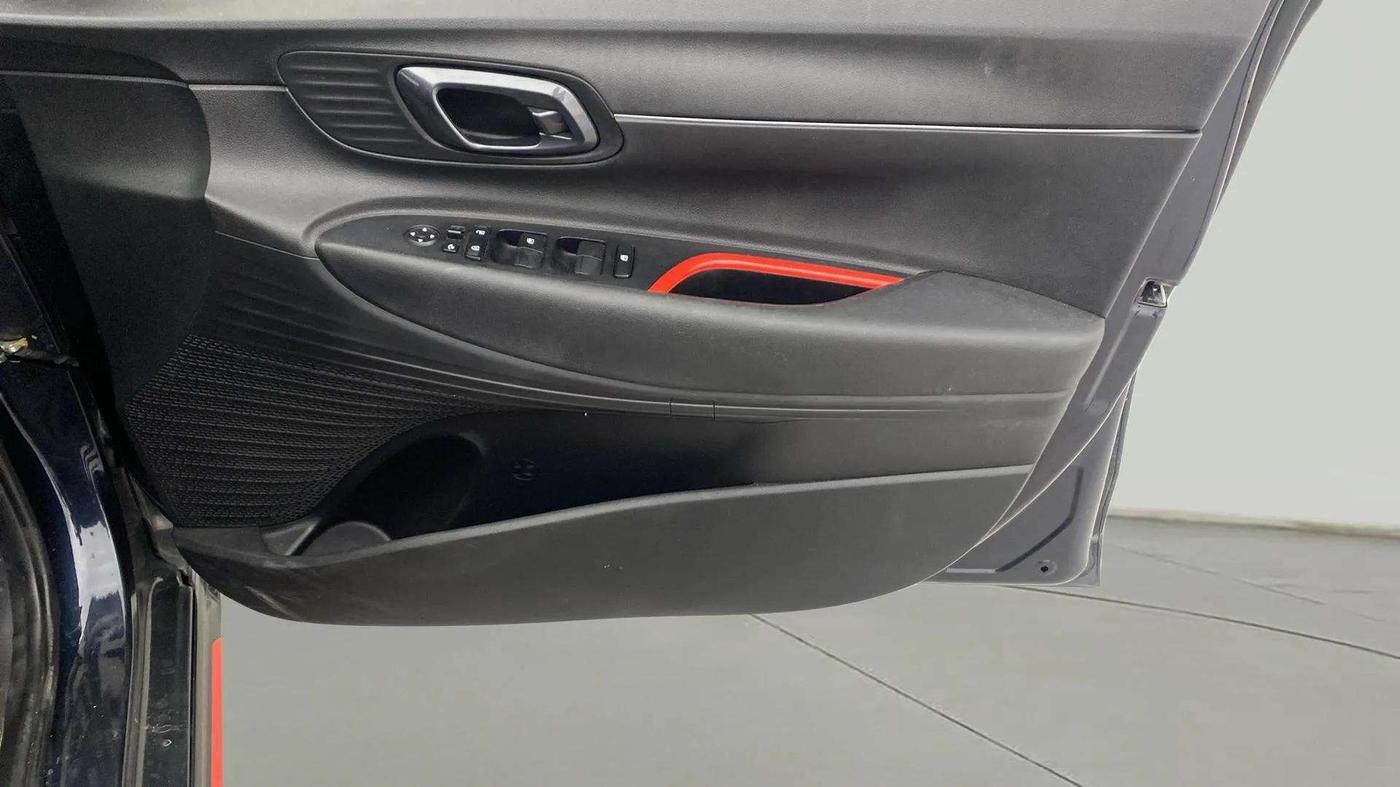 2023 Hyundai NEW I20 N LINE N6 1.0 TURBO GDI IMT, Petrol, Manual, 41,262 km, Driver Side Door Panels Control