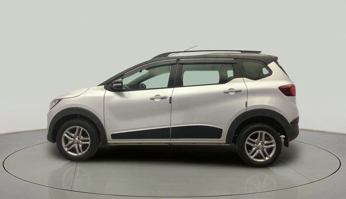 2023 Renault TRIBER RXZ DUAL TONE, Petrol, Manual, 7,110 km, Left Side