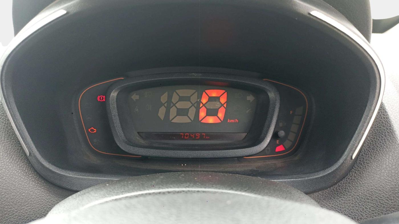 2017 Renault Kwid RXT 0.8, Petrol, Manual, 70,500 km, Odometer Image