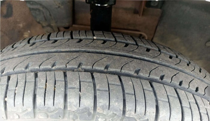 2017 Renault Kwid RXT 0.8, Petrol, Manual, 70,500 km, Left Rear Tyre Tread