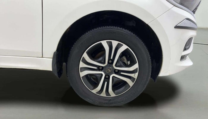 2023 Tata Tiago XT CNG, CNG, Manual, 36,549 km, Right Front Wheel