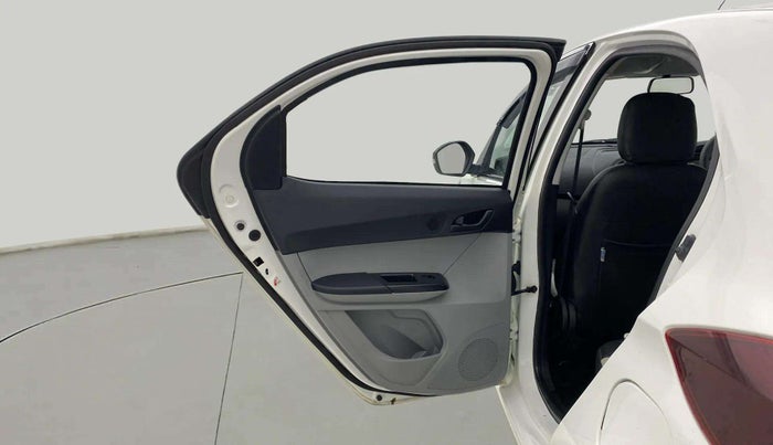 2023 Tata Tiago XT CNG, CNG, Manual, 36,549 km, LHS Rear Door
