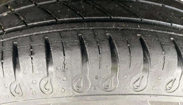 2020 Datsun Go T(O), Petrol, Manual, 38,937 km, Right Rear Tyre Tread