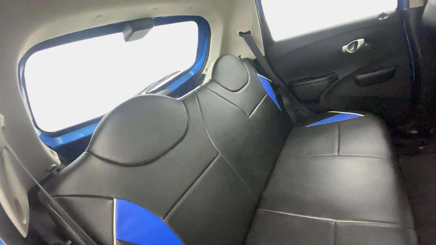 2020 Datsun Go T(O), Petrol, Manual, 39,219 km, Right Side Rear Door Cabin