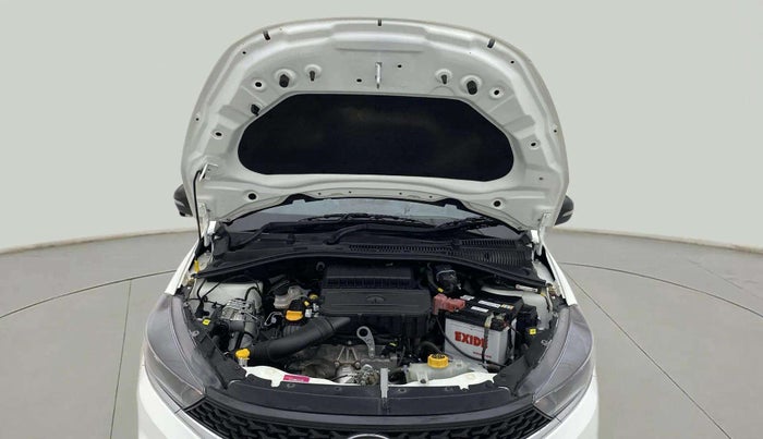 2023 Tata Tiago XT (O) PETROL, Petrol, Manual, 4,584 km, Open Bonet