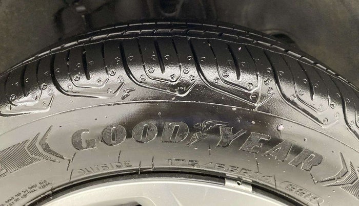 2023 Tata Tiago XT (O) PETROL, Petrol, Manual, 4,584 km, Right Front Tyre Tread