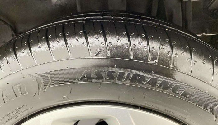 2023 Tata Tiago XT (O) PETROL, Petrol, Manual, 4,584 km, Left Rear Tyre Tread