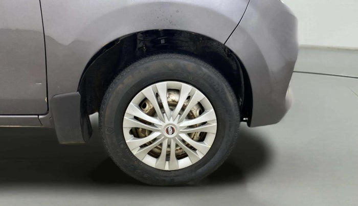 2017 Maruti Alto 800 LXI O, Petrol, Manual, 39,518 km, Right Front Wheel