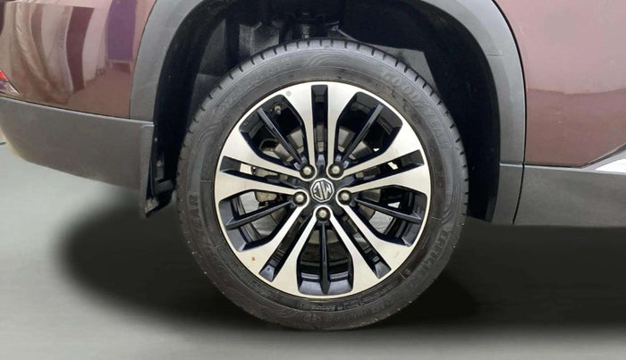 2021 MG HECTOR PLUS SELECT 2.0 DIESEL TURBO MT 7-STR, Diesel, Manual, 23,677 km, Right Rear Wheel