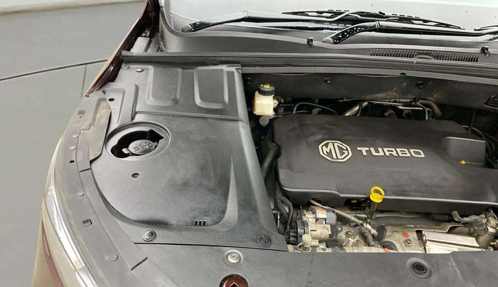 2021 MG HECTOR PLUS SELECT 2.0 DIESEL TURBO MT 7-STR, Diesel, Manual, 23,677 km, Engine View - Right