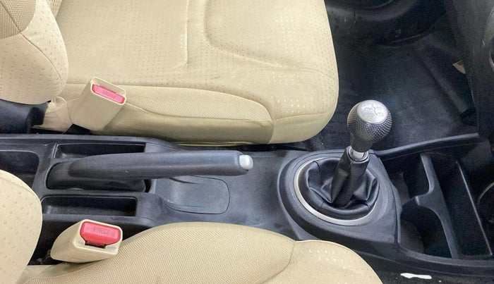 2012 Honda Jazz 1.2 L I-VTEC SELECT, Petrol, Manual, 63,961 km, Gear Lever