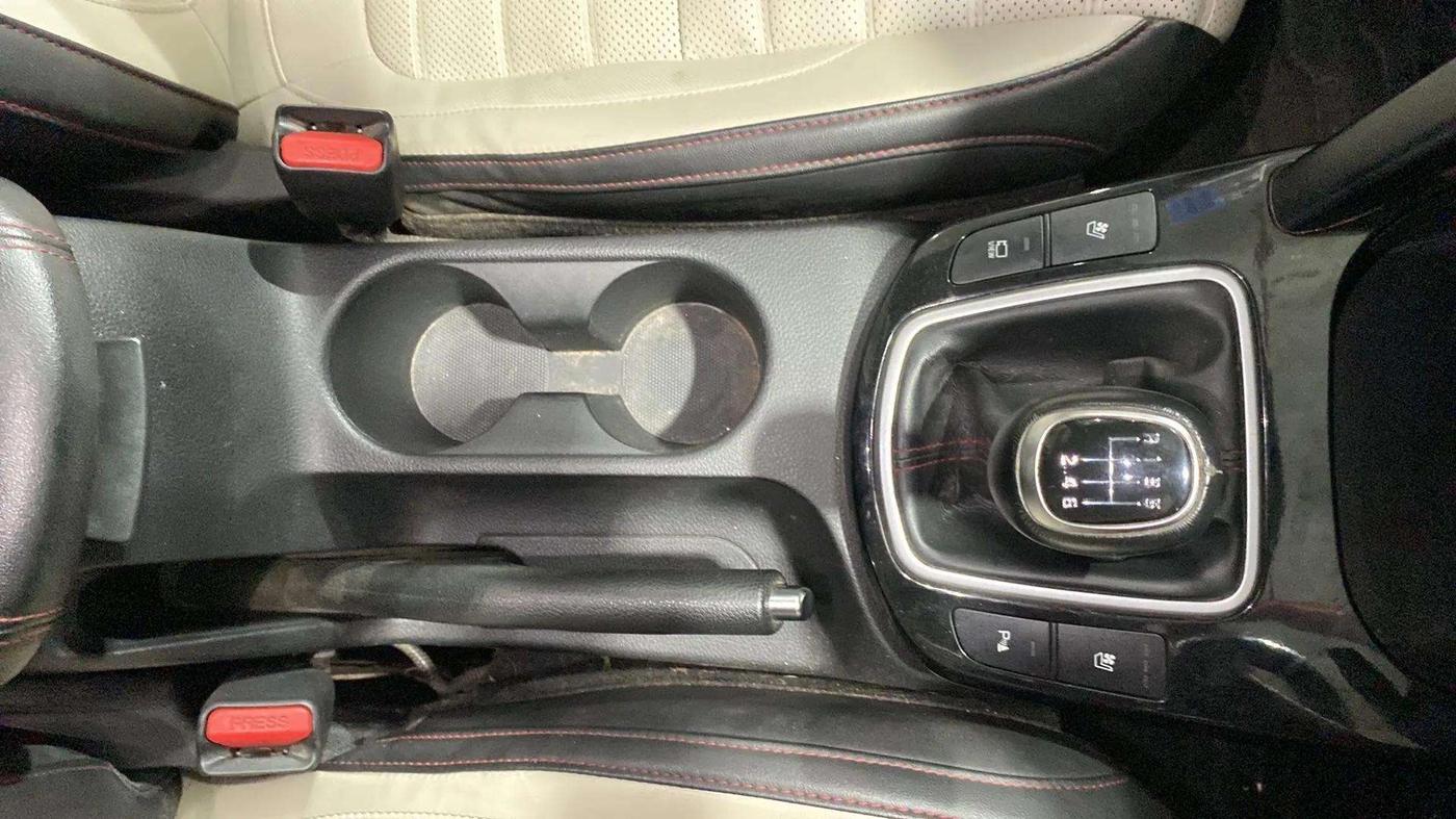 2019 KIA SELTOS GTX PLUS 1.4 PETROL, Petrol, Manual, 63,664 km, Gear Lever