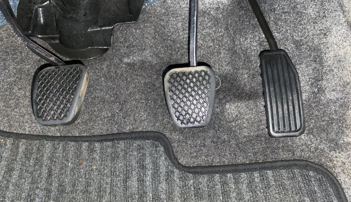 2014 Honda Amaze 1.2L I-VTEC E, Petrol, Manual, 34,177 km, Pedals