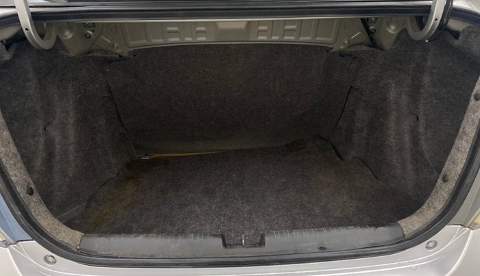 2014 Honda Amaze 1.2L I-VTEC E, Petrol, Manual, 34,177 km, Boot Inside