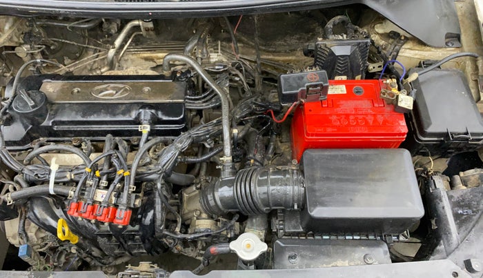 2016 Hyundai Elite i20 MAGNA 1.2, CNG, Manual, 67,089 km, Engine View - Left