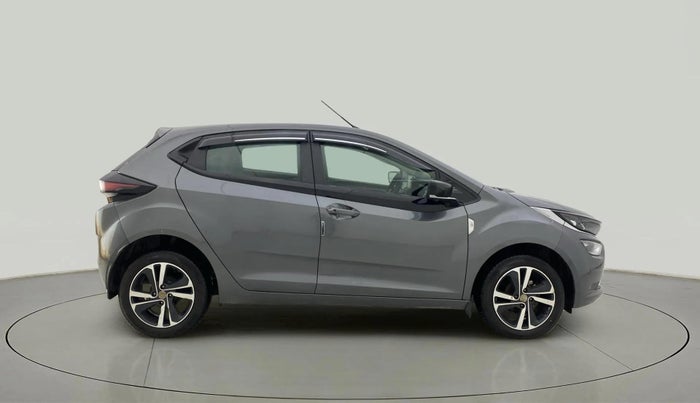 2022 Tata ALTROZ XZ PETROL, Petrol, Manual, 10,223 km, Right Side View