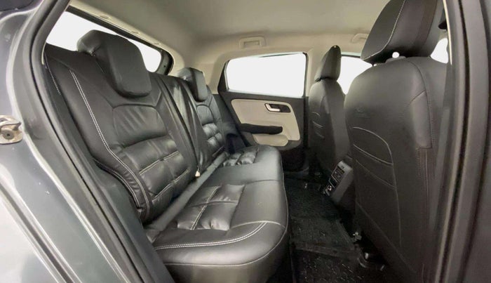 2022 Tata ALTROZ XZ PETROL, Petrol, Manual, 10,223 km, Right Side Rear Door Cabin