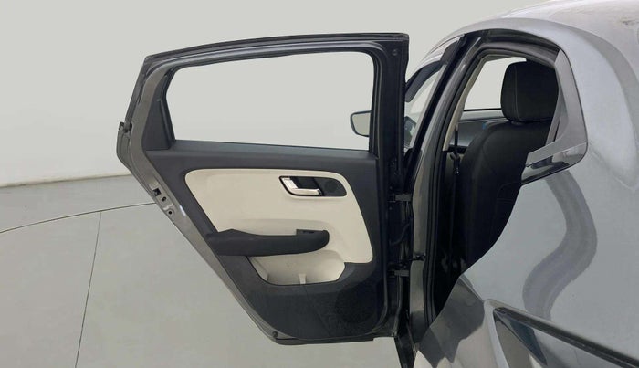 2022 Tata ALTROZ XZ PETROL, Petrol, Manual, 10,223 km, LHS Rear Door