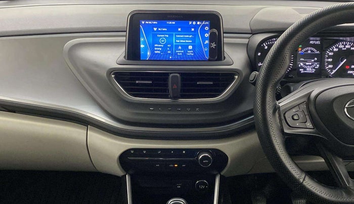 2022 Tata ALTROZ XZ PETROL, Petrol, Manual, 10,223 km, Air Conditioner