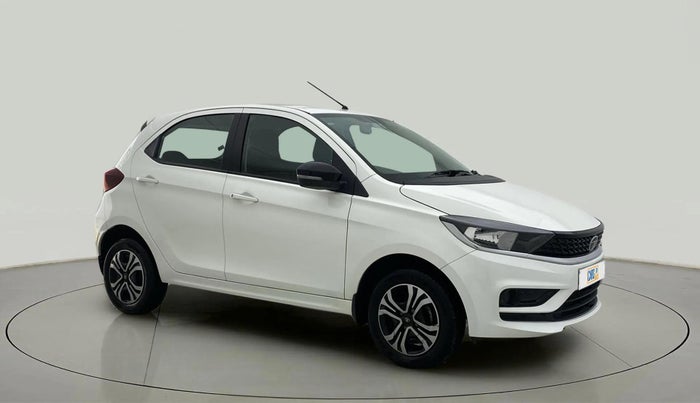 2024 Tata Tiago XT CNG, CNG, Manual, 11,483 km, Right Front Diagonal