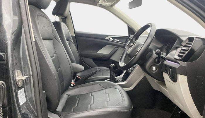 2022 Skoda KUSHAQ AMBITION 1.0L TSI MT, Petrol, Manual, 52,264 km, Right Side Front Door Cabin
