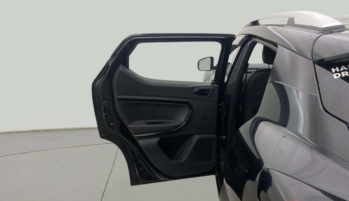 2023 Renault Kiger RXZ AMT, CNG, Automatic, 26,684 km, LHS Rear Door