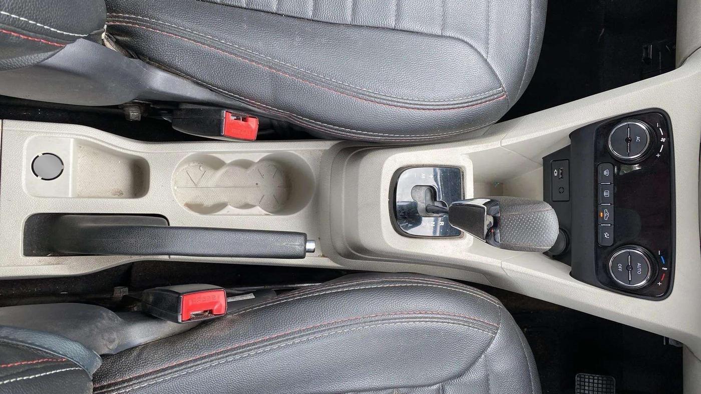 2023 Tata Tiago XZA PLUS PETROL, Petrol, Automatic, 23,187 km, Gear Lever
