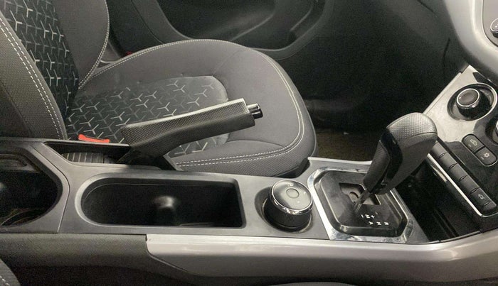 2022 Tata NEXON XMA SUNROOF DIESEL, Diesel, Automatic, 42,338 km, Gear Lever