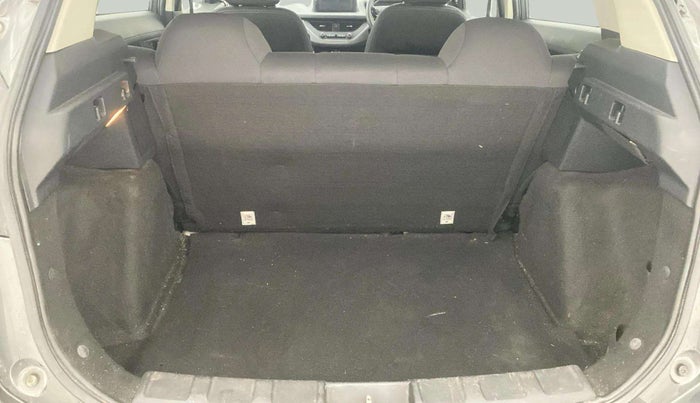 2022 Tata NEXON XMA SUNROOF DIESEL, Diesel, Automatic, 42,338 km, Boot Open Zoomed View