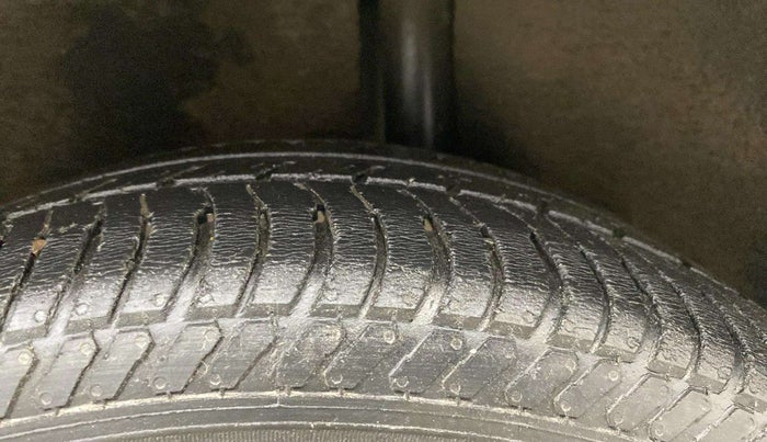 2018 Ford Ecosport TITANIUM 1.5L PETROL, Petrol, Manual, 80,084 km, Left Rear Tyre Tread