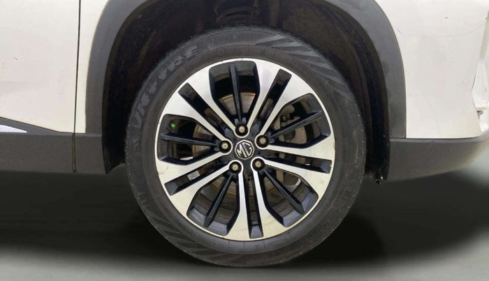 2022 MG HECTOR PLUS SELECT 2.0 DIESEL TURBO MT 7-STR, Diesel, Manual, 68,623 km, Right Front Wheel
