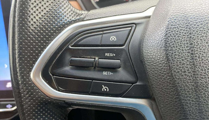 2022 MG HECTOR PLUS SELECT 2.0 DIESEL TURBO MT 7-STR, Diesel, Manual, 68,623 km, Adaptive Cruise Control